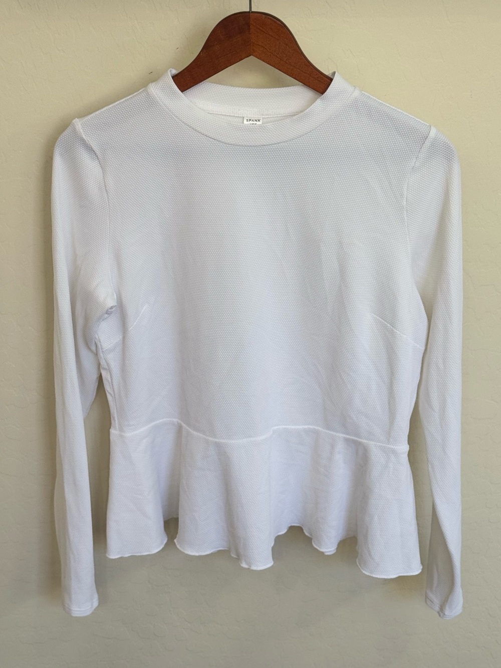 SPANX White Swim Pique Long Sleeve Rashguard Sun Shirt Peplum Top L